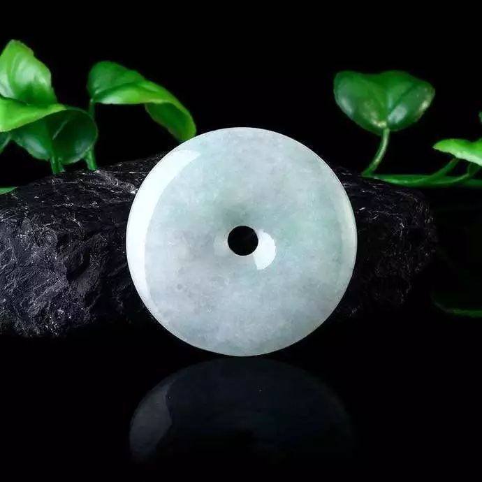 翡翠平安扣雕刻抛光多样性发货（小米.）