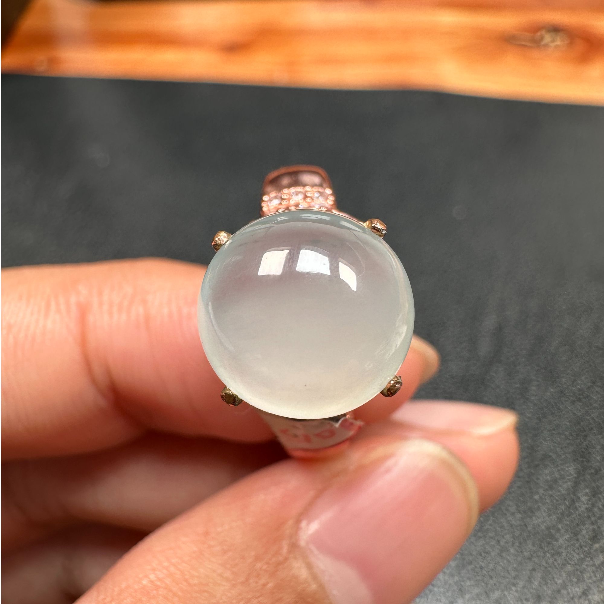 正圆糯冰种翡翠A货蛋面女戒铜托需镶嵌蛋面