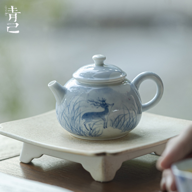 青己-玉瓷-迷踪小鹿-贵妃壶