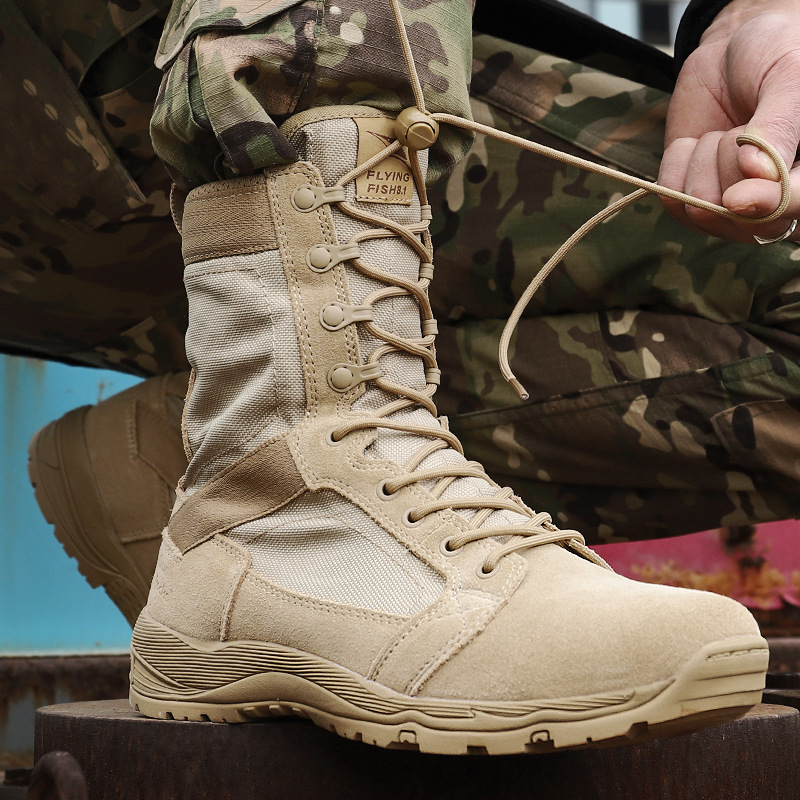 君洛克D15008高帮飞鱼男超轻耐磨战术靴轻量化透气沙漠靴女