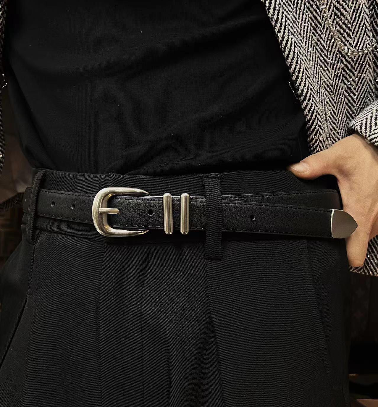 男士简约复古银扣高级感黑色腰带