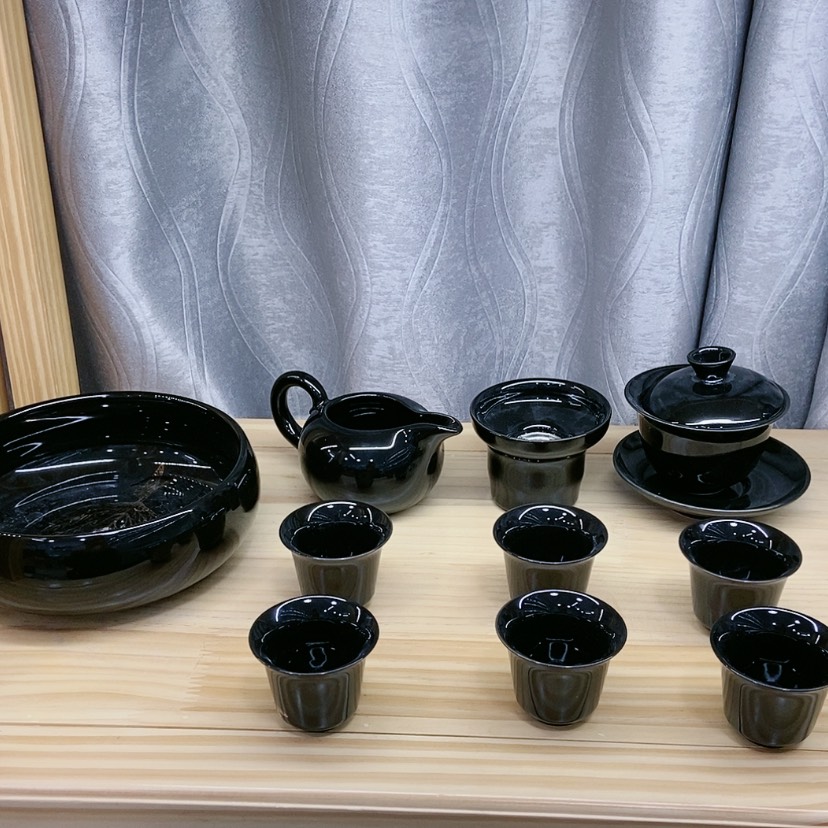 【闪购商品】一        纯黑盖碗套装加茶洗