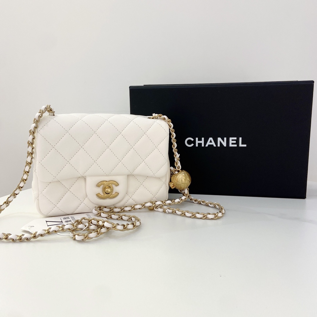 99新 Chanel/香奈儿 香奈儿 金球方胖子白包/无公价/甄选