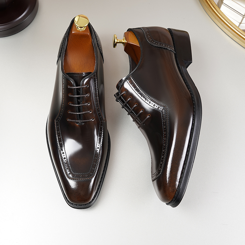 英伦韩版真皮男士商务正装小方头潮流复古婚鞋休闲舒适透气牛津鞋