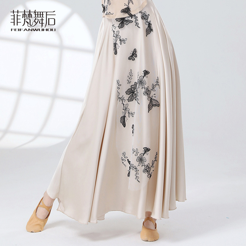 菲梵舞后古典舞女飘逸缎面雪纺立体绣蝴蝶新中式舞蹈服身韵大摆裙
