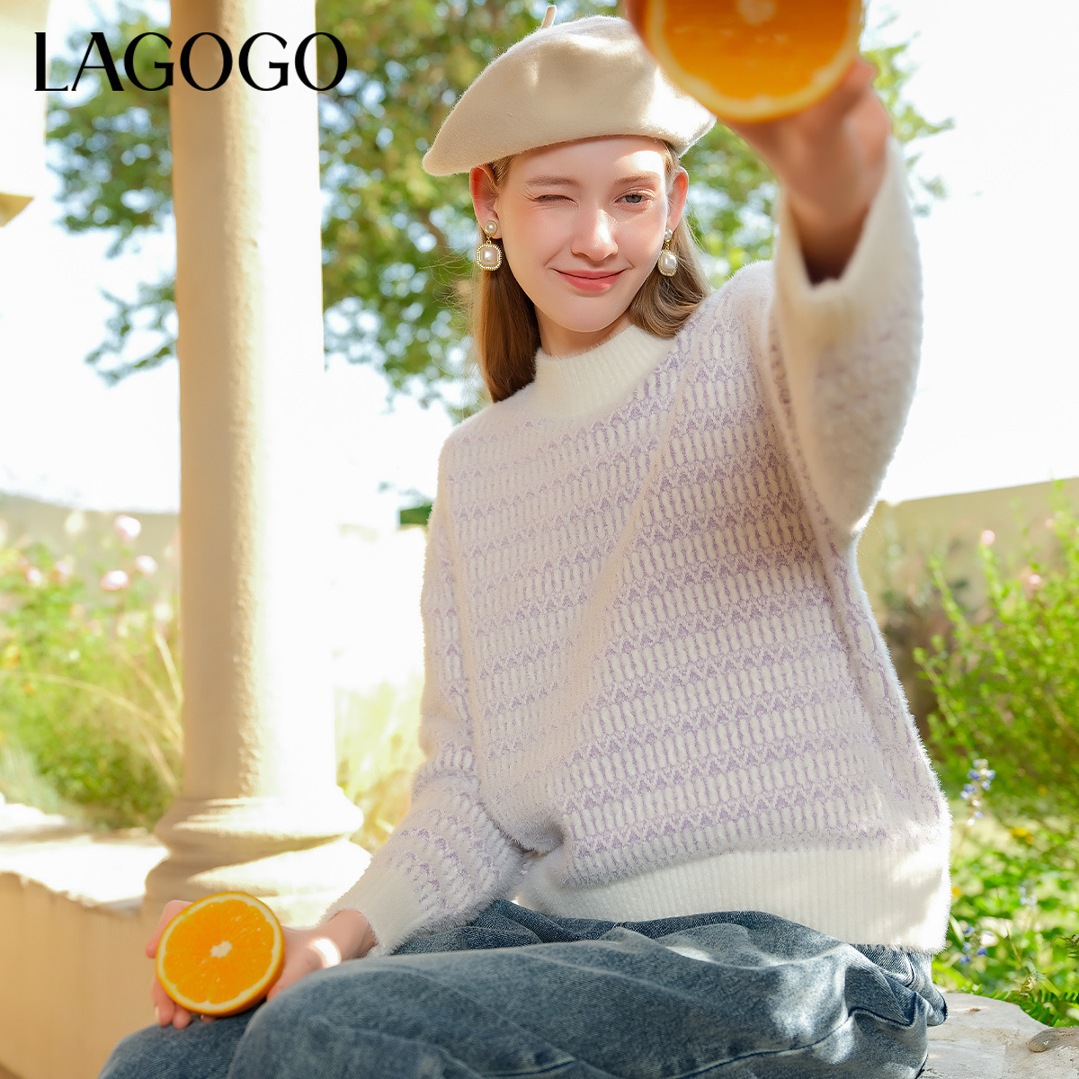 lagogo拉谷谷新款软糯仿水貂绒落肩显白针织衫女MCMM47YC33