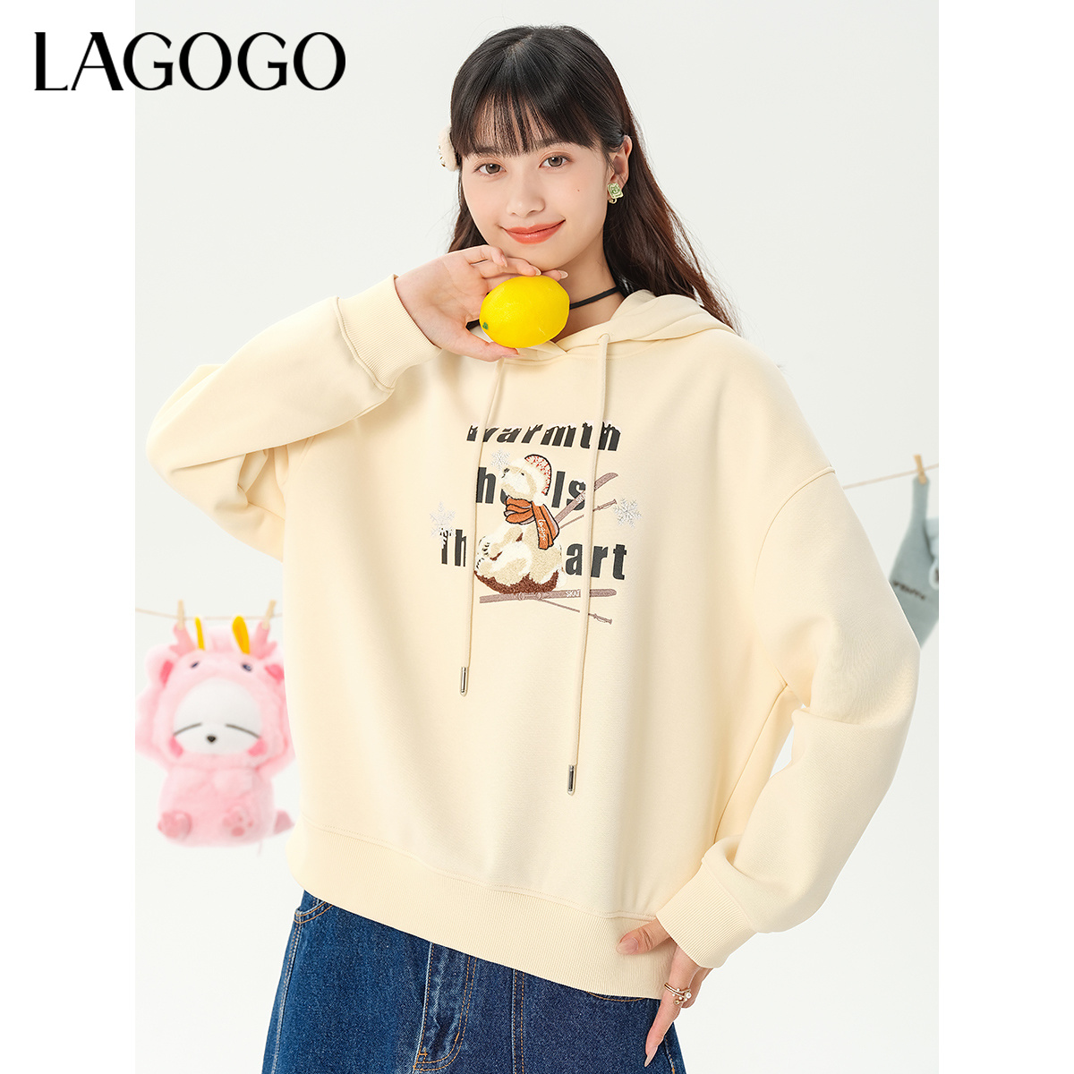 lagogo拉谷谷新款连帽落肩抓绒卡通元气卫衣女MCEE41YA04