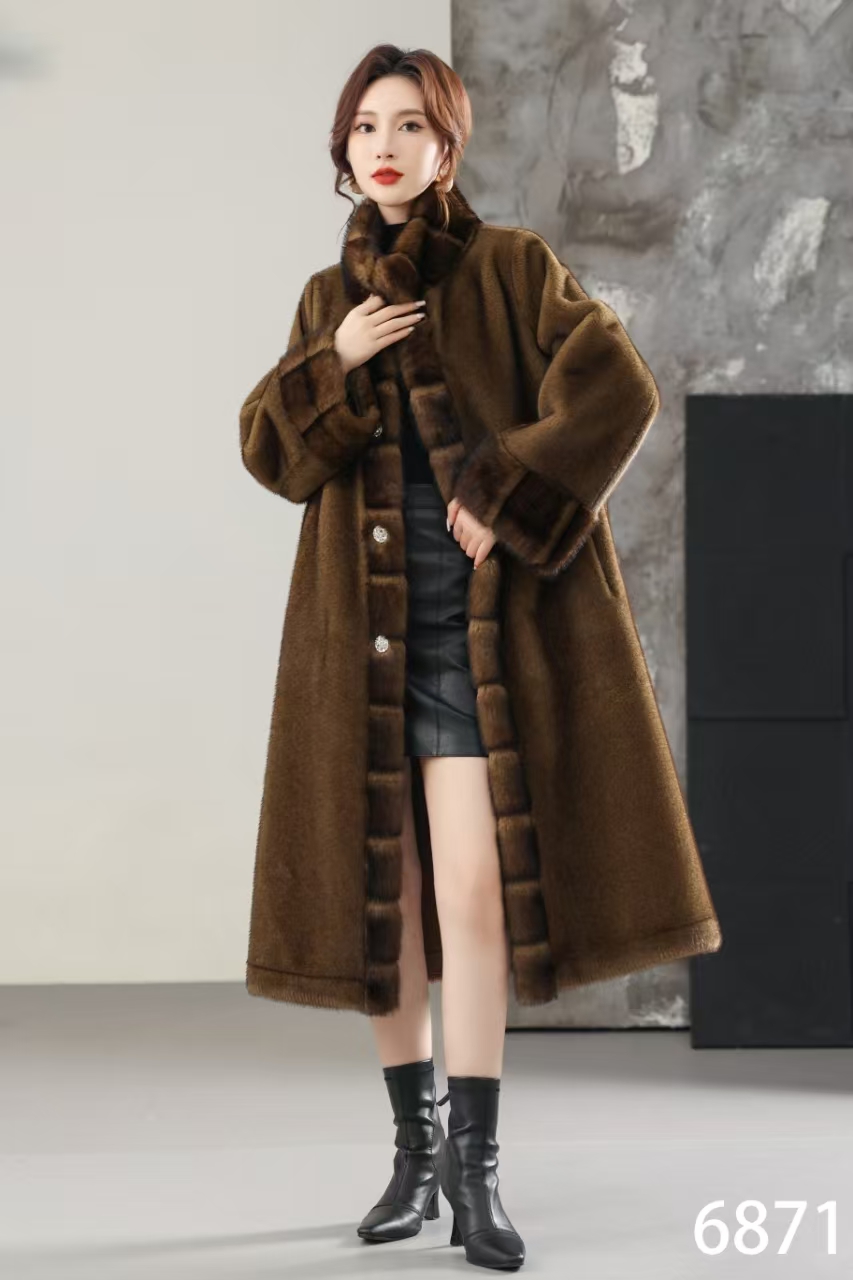 【洛十七专属】轻奢冬装大尺码女立领高端气质外套加厚中长皮毛一体