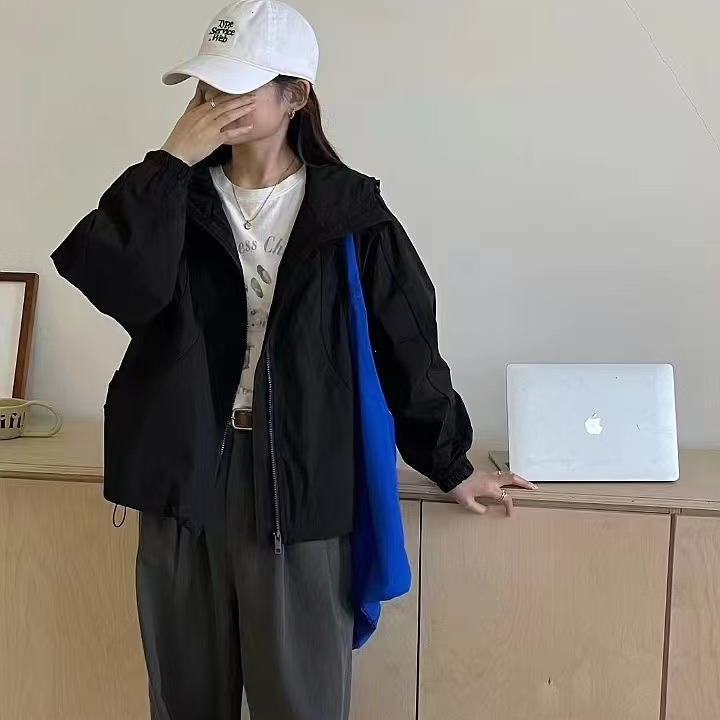 休闲宽松连帽风衣秋季新品