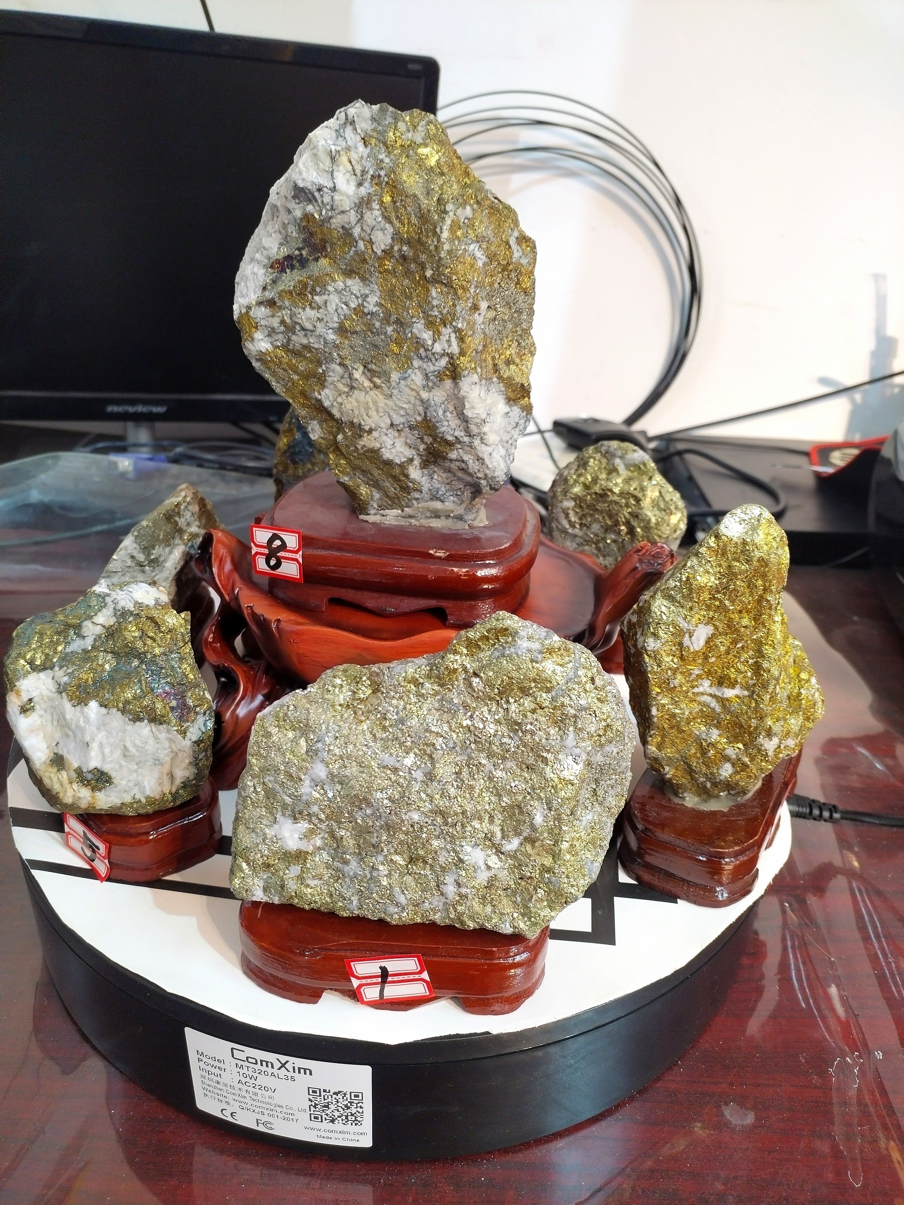 纯天然金矿石摆件，产地直发石来好运