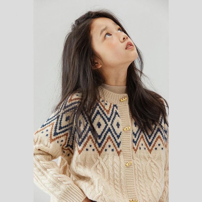 女童毛衣2023新款儿童春秋款开衫中大童上衣外套针织衫韩版洋气