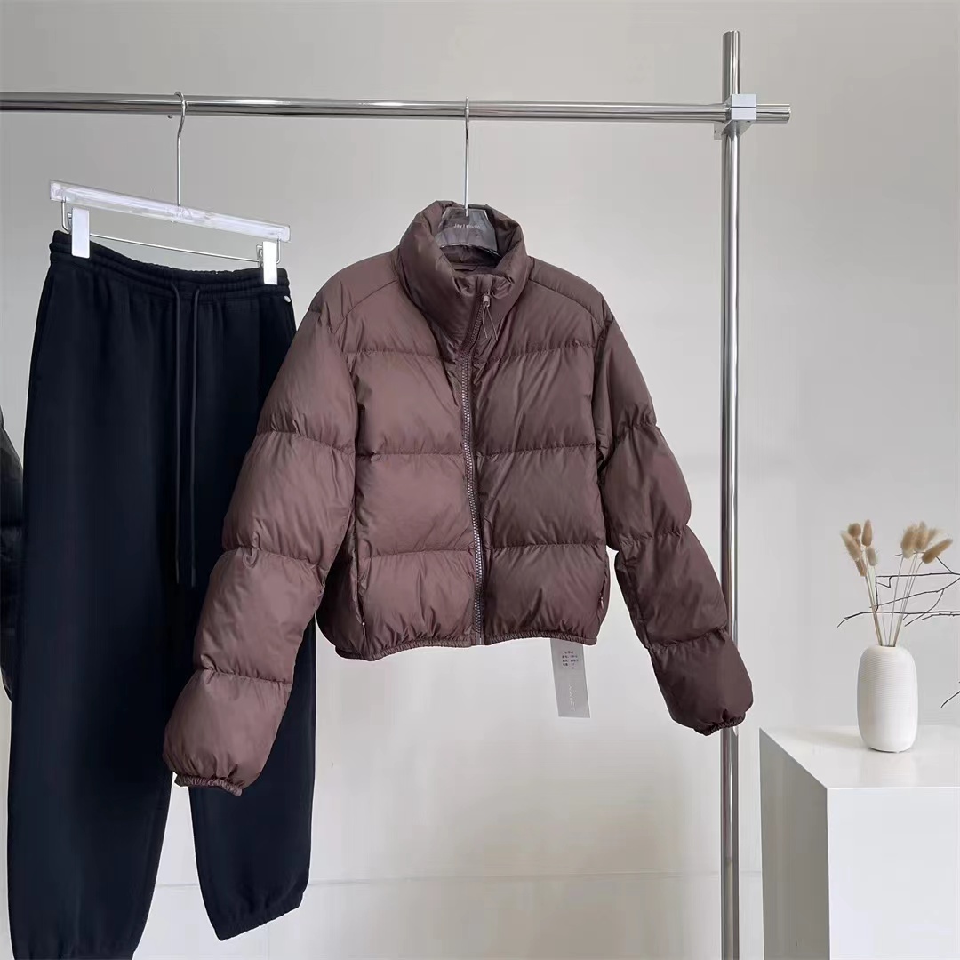 冬季欧版肯豆风羽绒服女短款小个子白鸭绒加厚外套面包服轻薄款