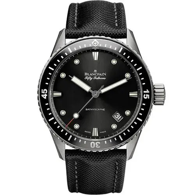 99新 宝珀 倾刻/五十噚/黑陶瓷/男士简约43.6mm/公价100000