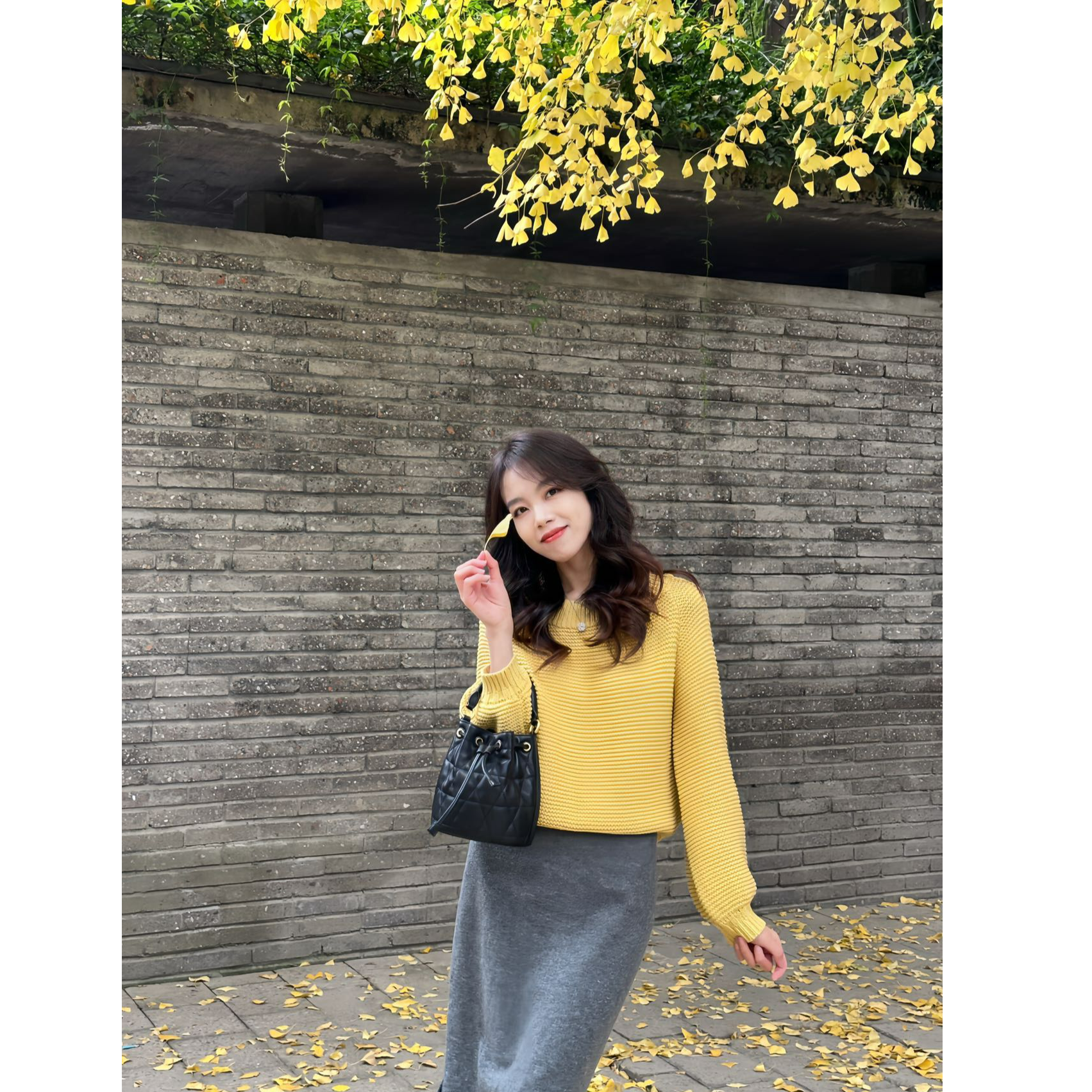 【亦舒黄玫瑰】哥弟秋季软糯时尚圆领休闲百搭长袖法式毛衣1399387