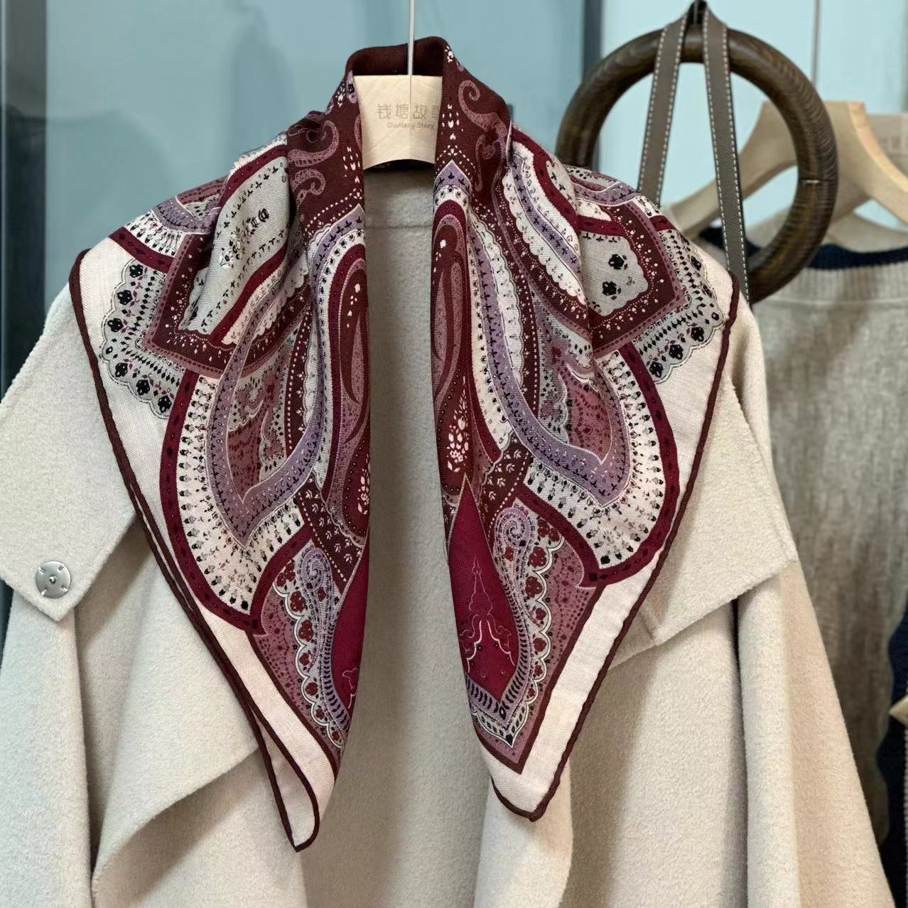 Qiantang Story/钱塘故事70丝毛-红色神秘大腰果围巾65*65cm