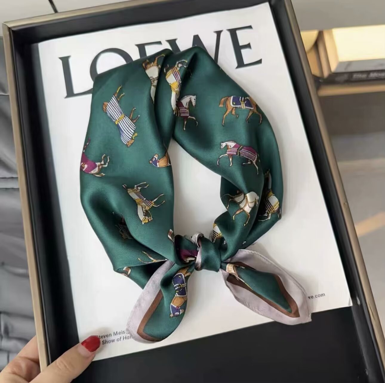 Qiantang Story/钱塘故事53小方巾-墨绿小马驹，53*53cm