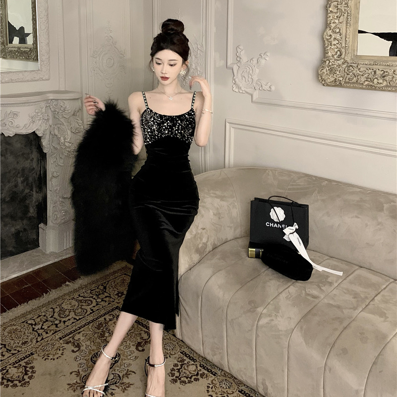 闪闪珠片辣妹连衣裙时尚钉钻肩带可调节宴会露背连衣裙复古礼服裙