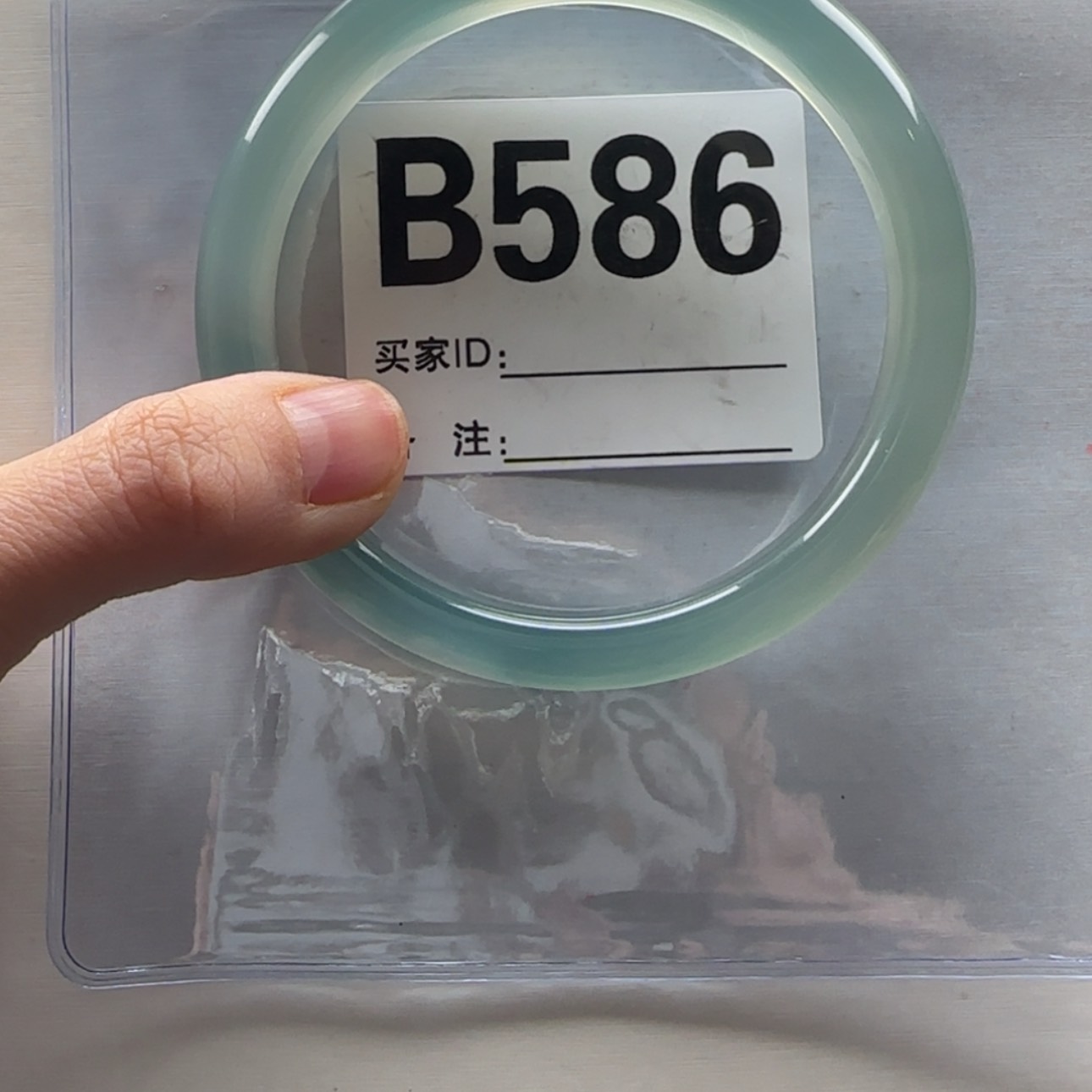 【闪购商品】石英质玉手镯未镶嵌62.2