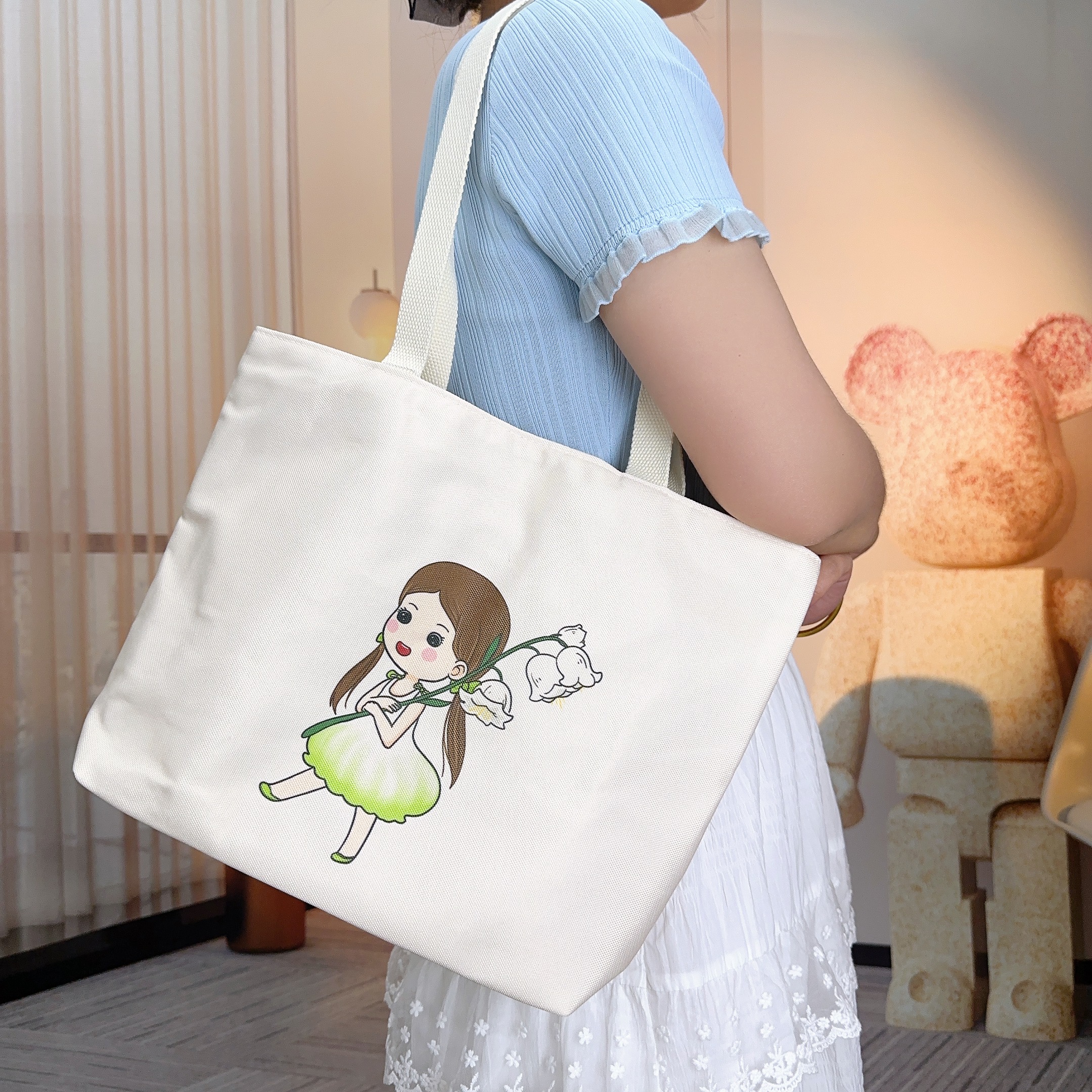 铃兰女孩-帆布包大容量单肩包时尚印花学生补习包百搭通勤休闲包