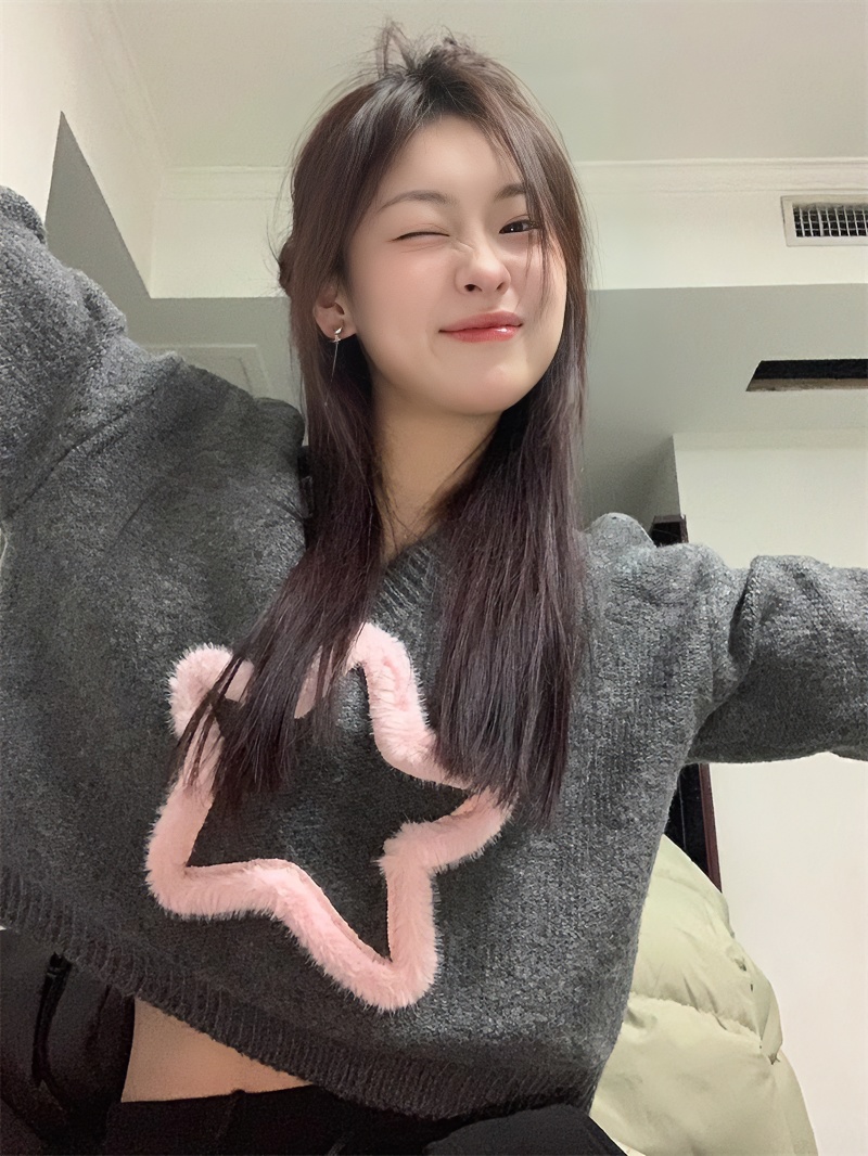 秋季新款水貂毛星星V领软糯毛衣宽松时尚显瘦短款长袖针织衫上衣