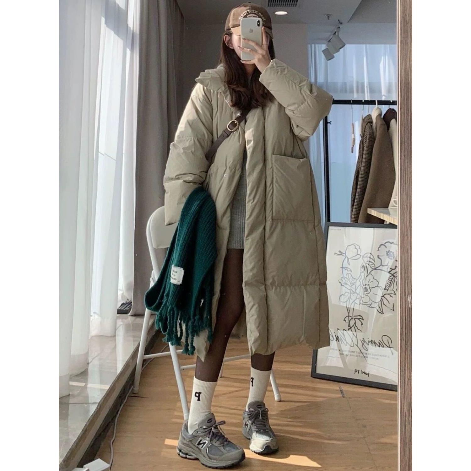 波司登中长款羽绒服女冬2023年新款韩版宽松立领小个子白鸭绒加厚