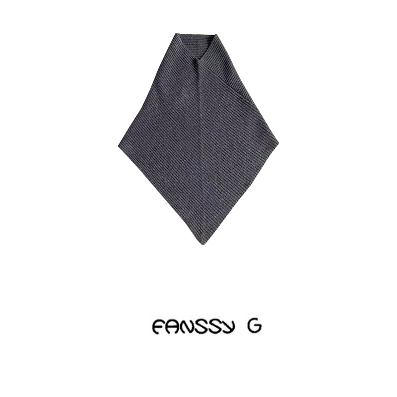 EANSSY G馥罹冬季新款保暖450克羊绒三角披肩斗篷围脖NA2310D001