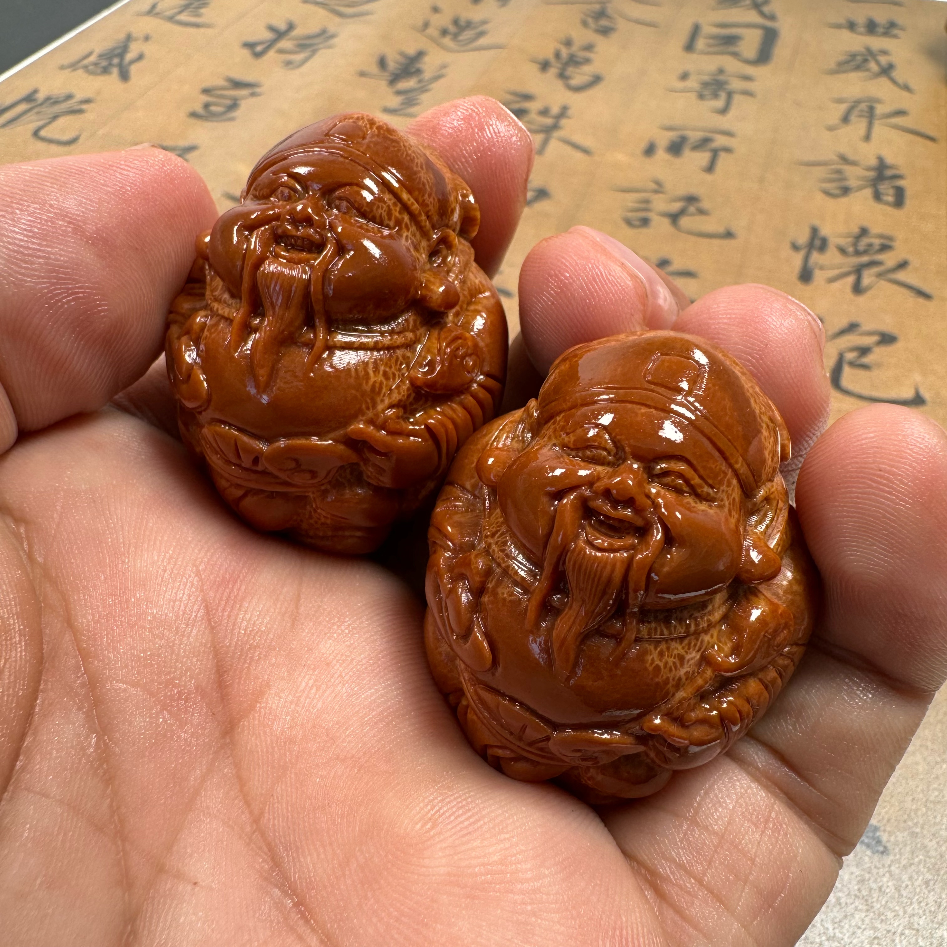 大橄榄核大榄元甲财神手球把件印尼大橄榄核
