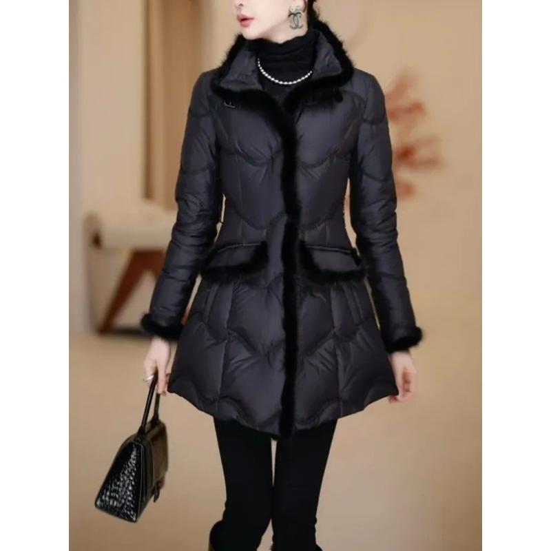 90白鸭绒羽绒棉女2023秋冬新款气质优雅中款毛领保暖外套女冬