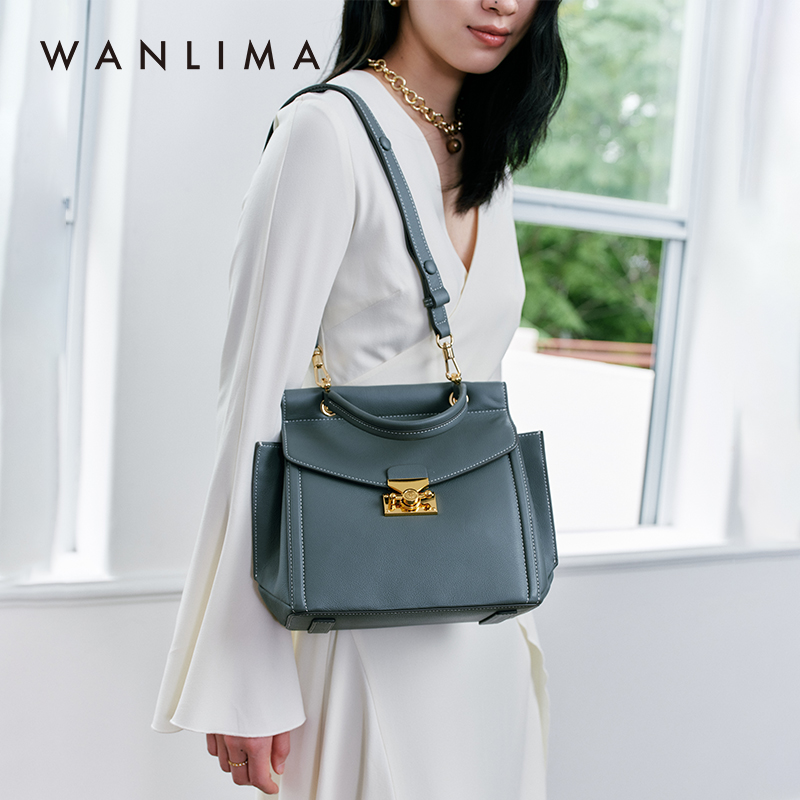 万里马新款如意手提包牛皮女包时尚翅膀包真皮国风单肩包女士