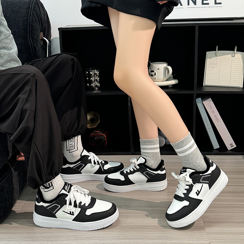 回力加绒加厚底男鞋秋冬季情侣小白鞋学生百搭休闲板鞋保暖二棉鞋