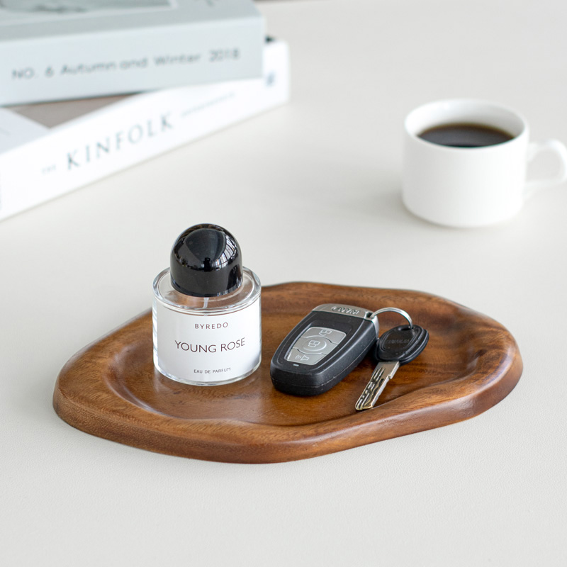 创意轻奢装饰托盘实木收纳盘南美胡桃木玄关钥匙盘云朵茶几首饰盘