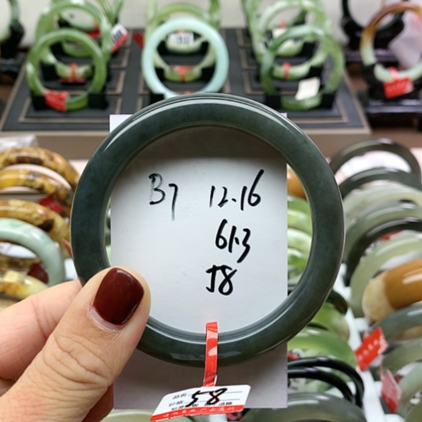 【闪购商品】岫玉手镯未镶嵌
