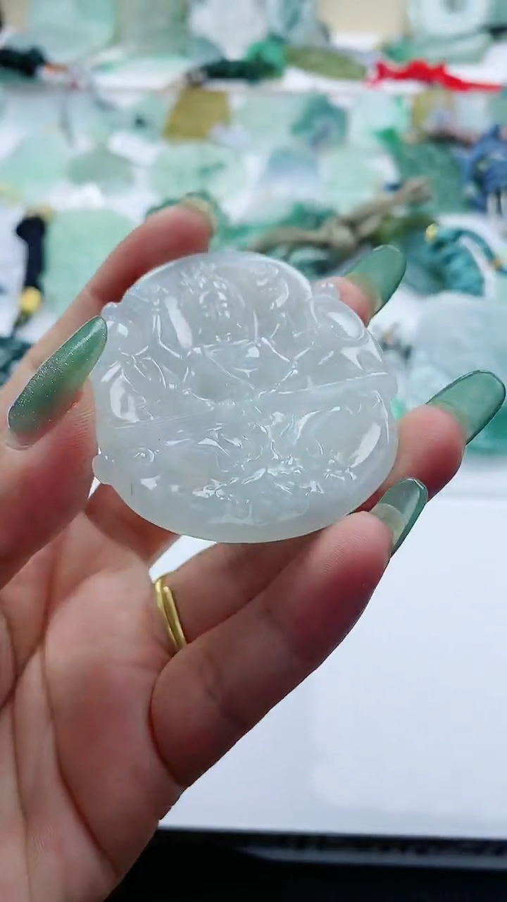 【闪购商品】翡翠吊坠(不含链)未镶嵌1