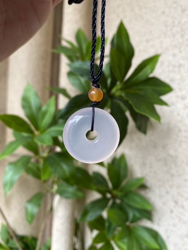 【平安扣】天然玛瑙 大小约25*25*7 随机性发货 绑绳颜色随机