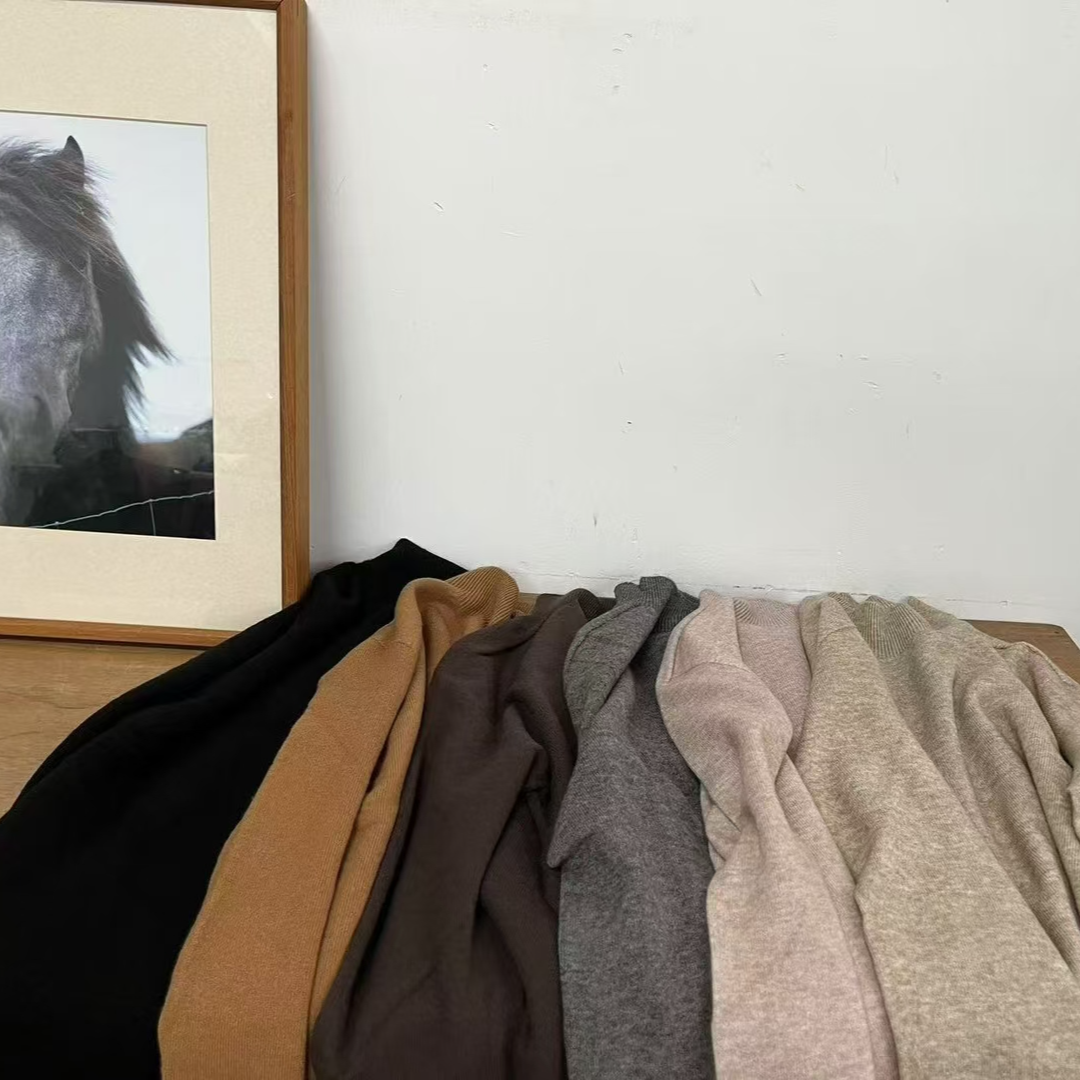 玉莉分享荼家原创纯色百搭文艺保暖上衣半高领