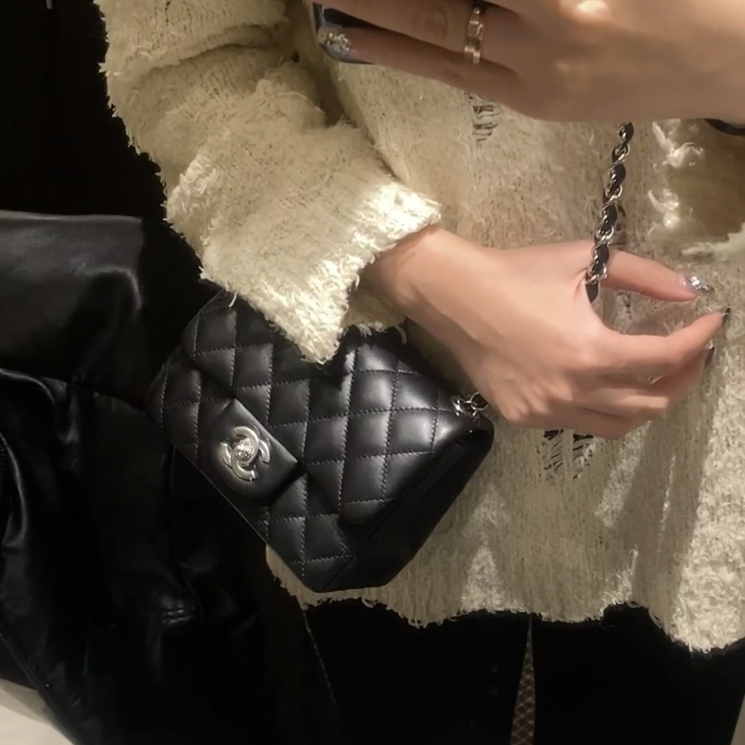 99新 Chanel/香奈儿 黑银方胖子  /单肩斜挎包/10专属