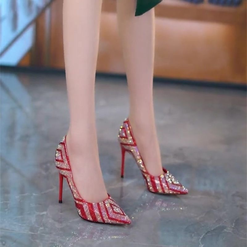 2023春新款女士新款粉色高跟水钻红色高跟鞋女细跟宴会鞋尖头单鞋