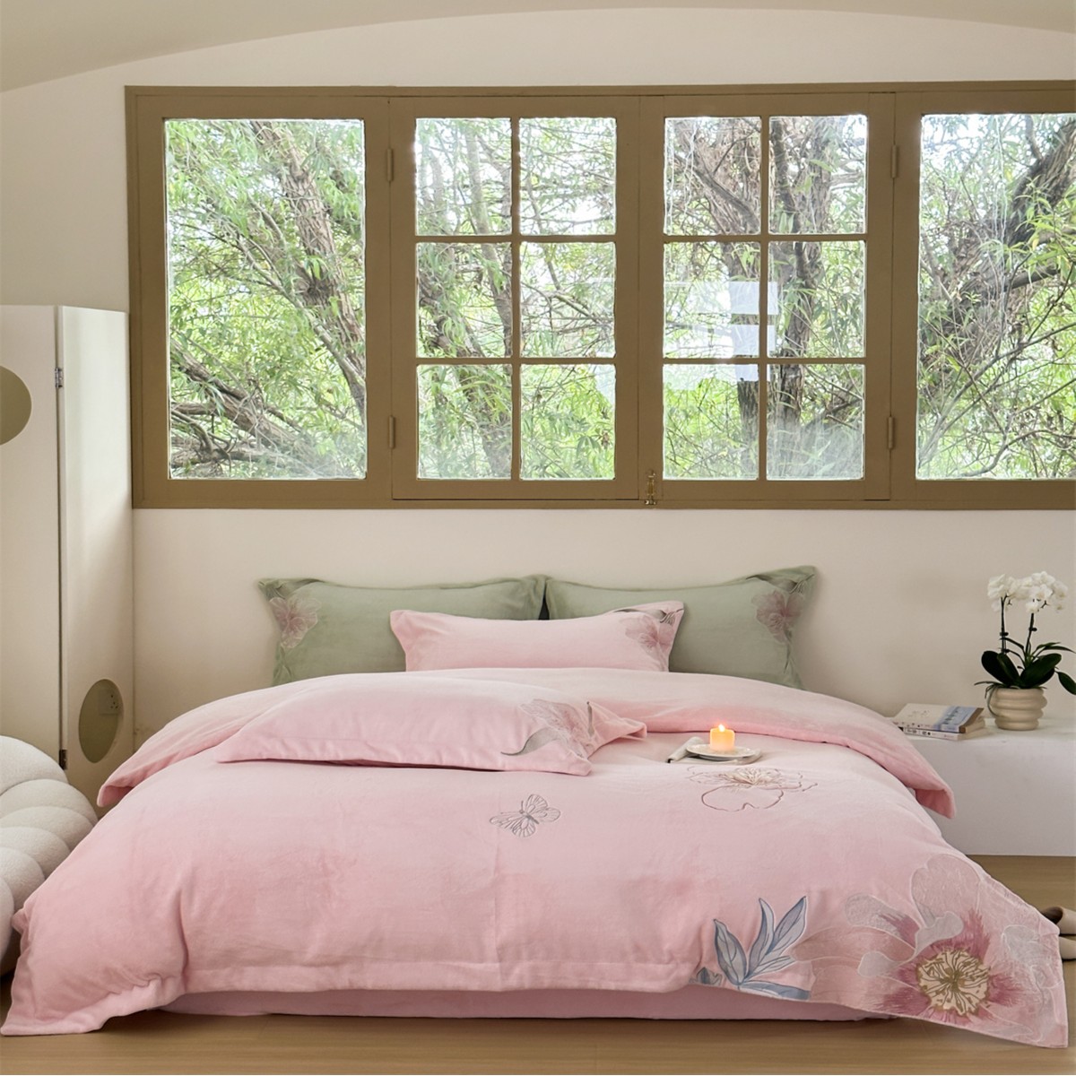 孔龙 拾光 高克重全消光双面牛奶绒刺绣款加厚绣花牛奶绒四件套