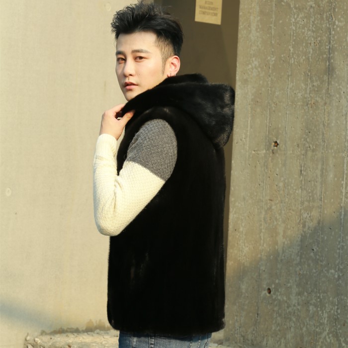 真貂外套整貂连帽皮草马甲坎肩宝嘉美整貂皮毛一体貂皮外套男新款