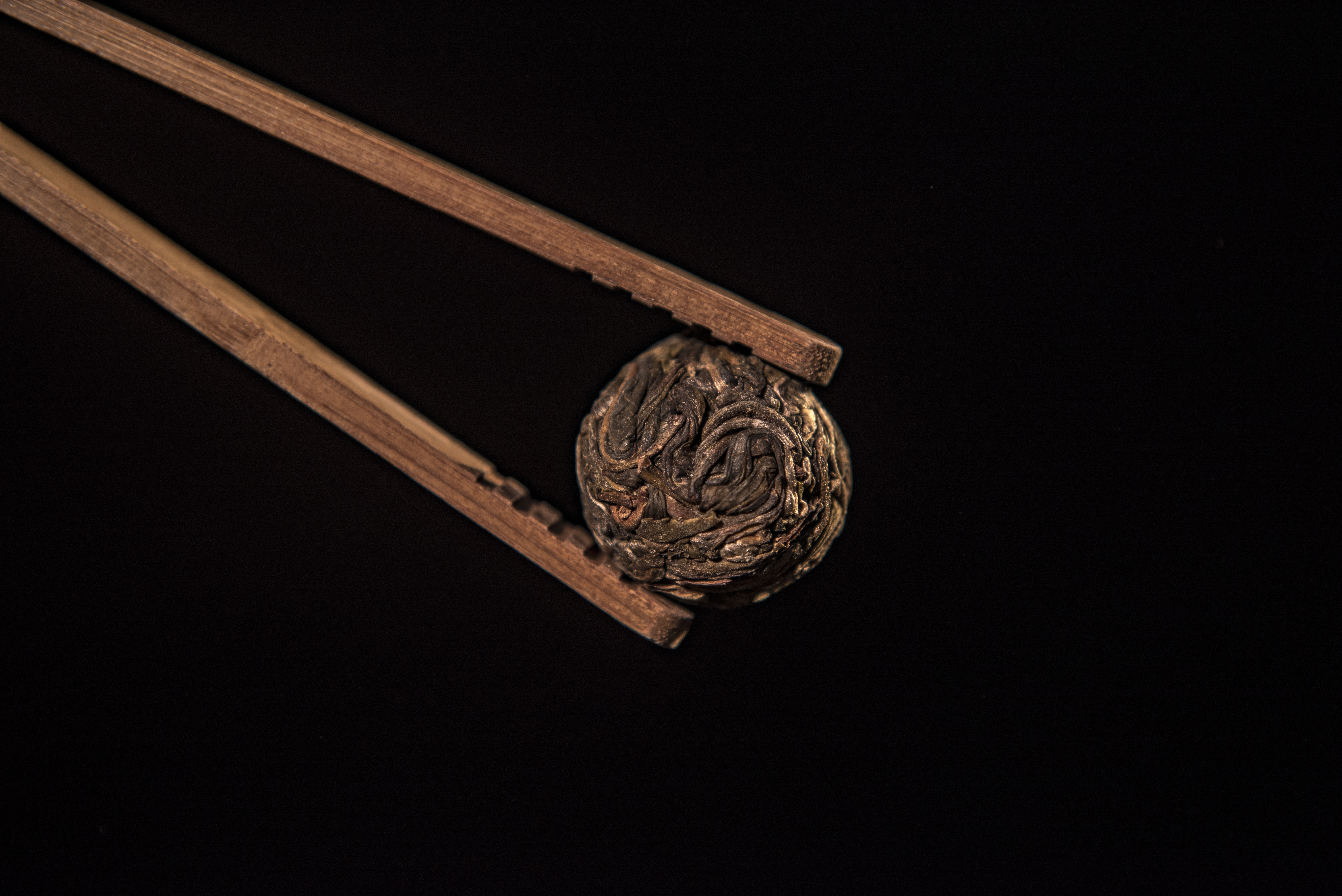 YUNRONG/允榕通用 头春普洱茶龙珠8g/颗（通用链接）