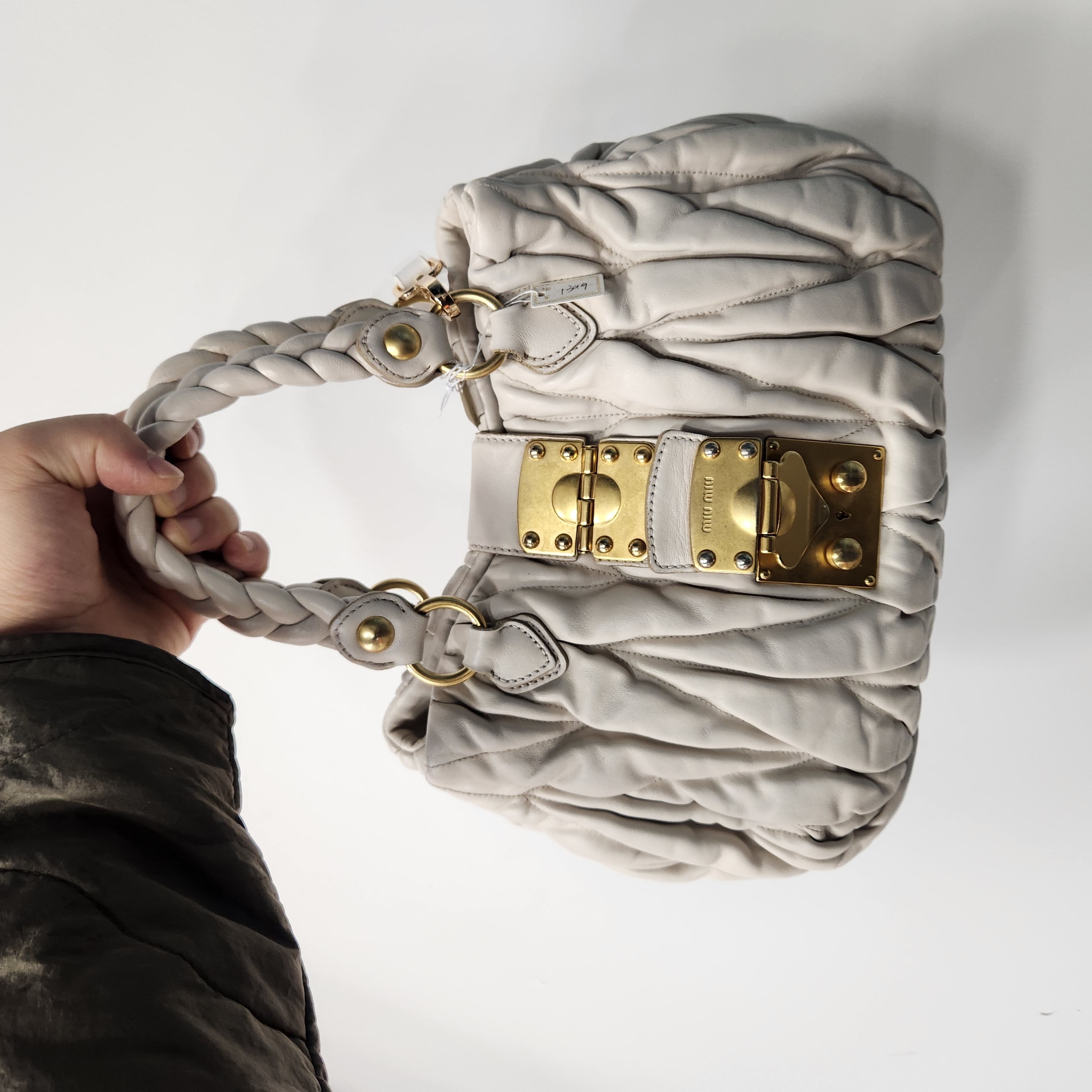 95新 MIU MIU/缪缪 缪缪单肩斜挎包小号
