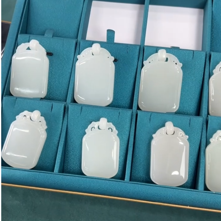 【倔老头工厂】和田玉环扣无事牌吊坠（配绳） 多样性发一