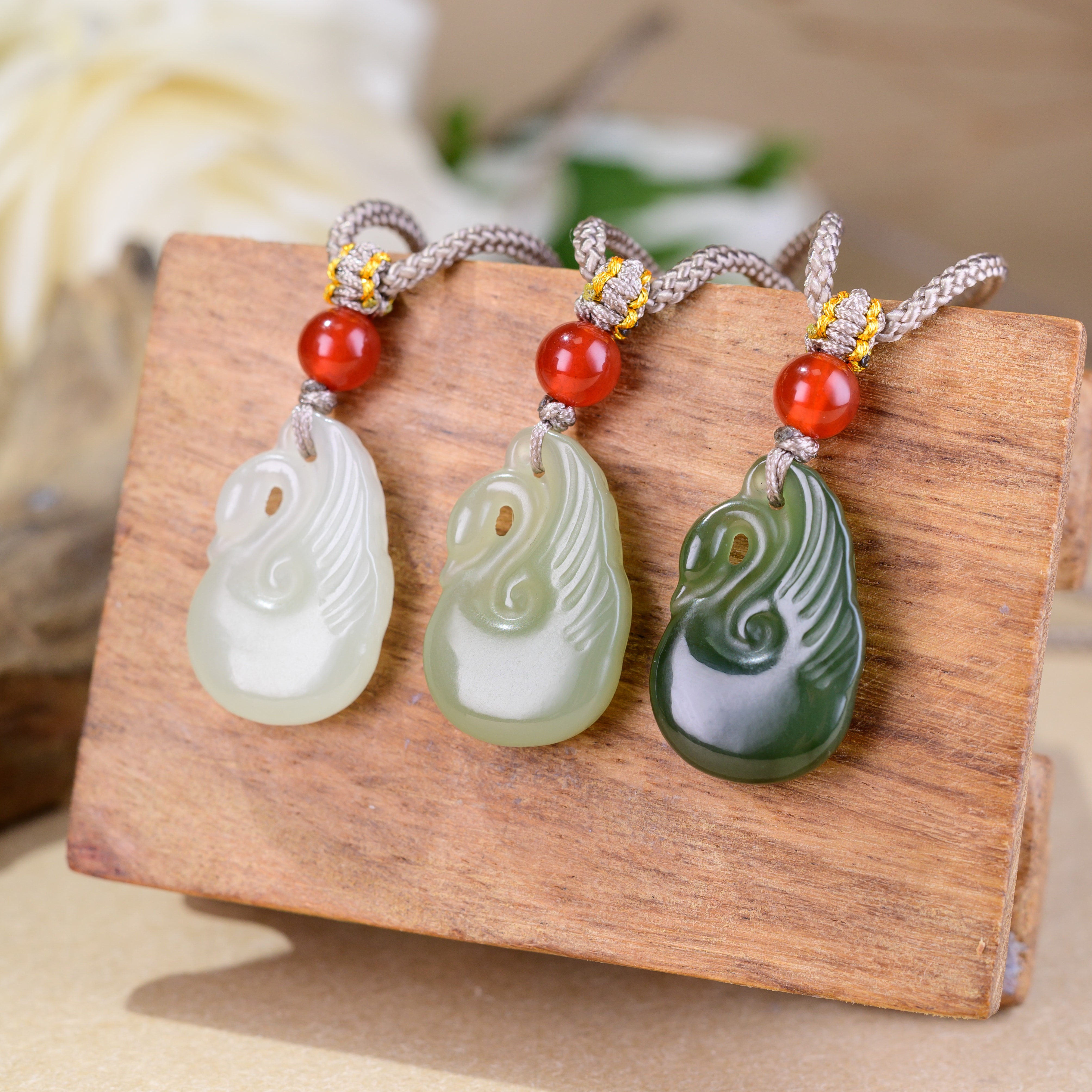 【倔老头工厂】和田玉天鹅吊坠优美时尚款配绳颜色多样性发一个