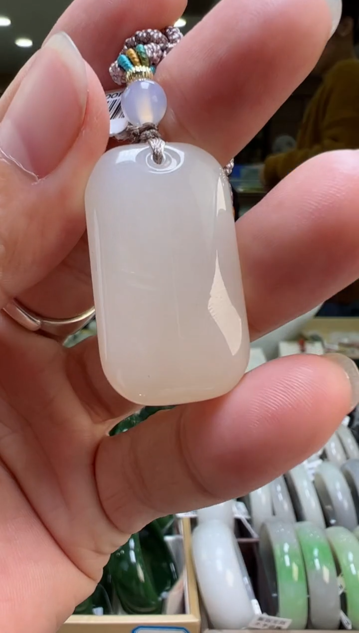 【闪购商品】和田玉吊坠未镶嵌无事牌