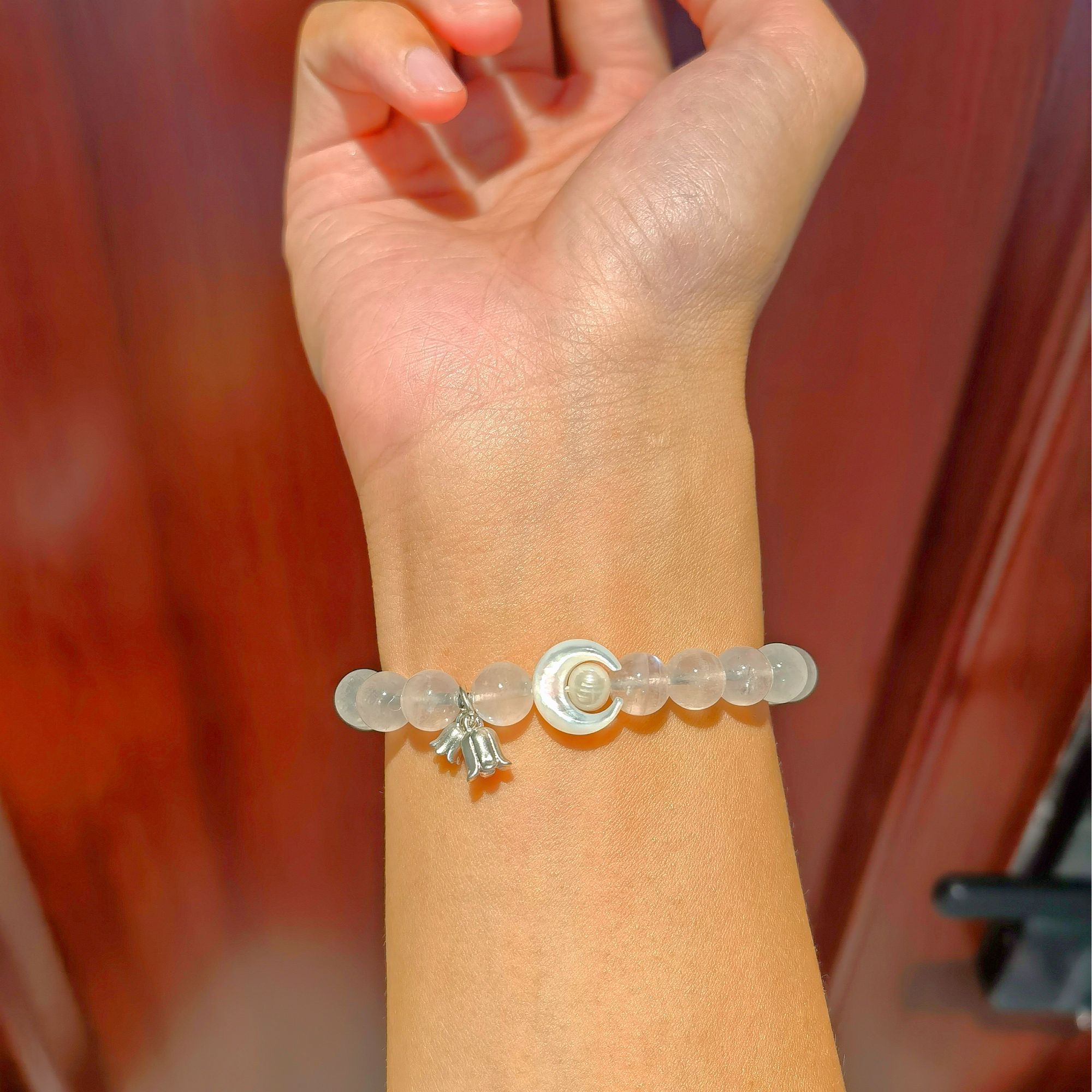 天然 高品蓝月光 淡水珍珠 白月贝 铃铛 卡8原创手串