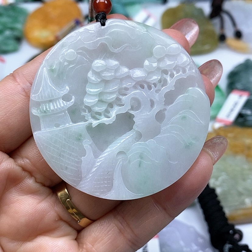 【闪购商品】翡翠颈饰未镶嵌