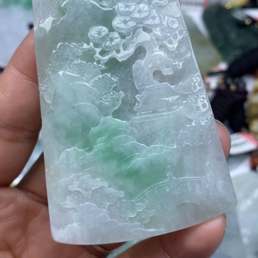 【闪购商品】翡翠颈饰未镶嵌吃***萄