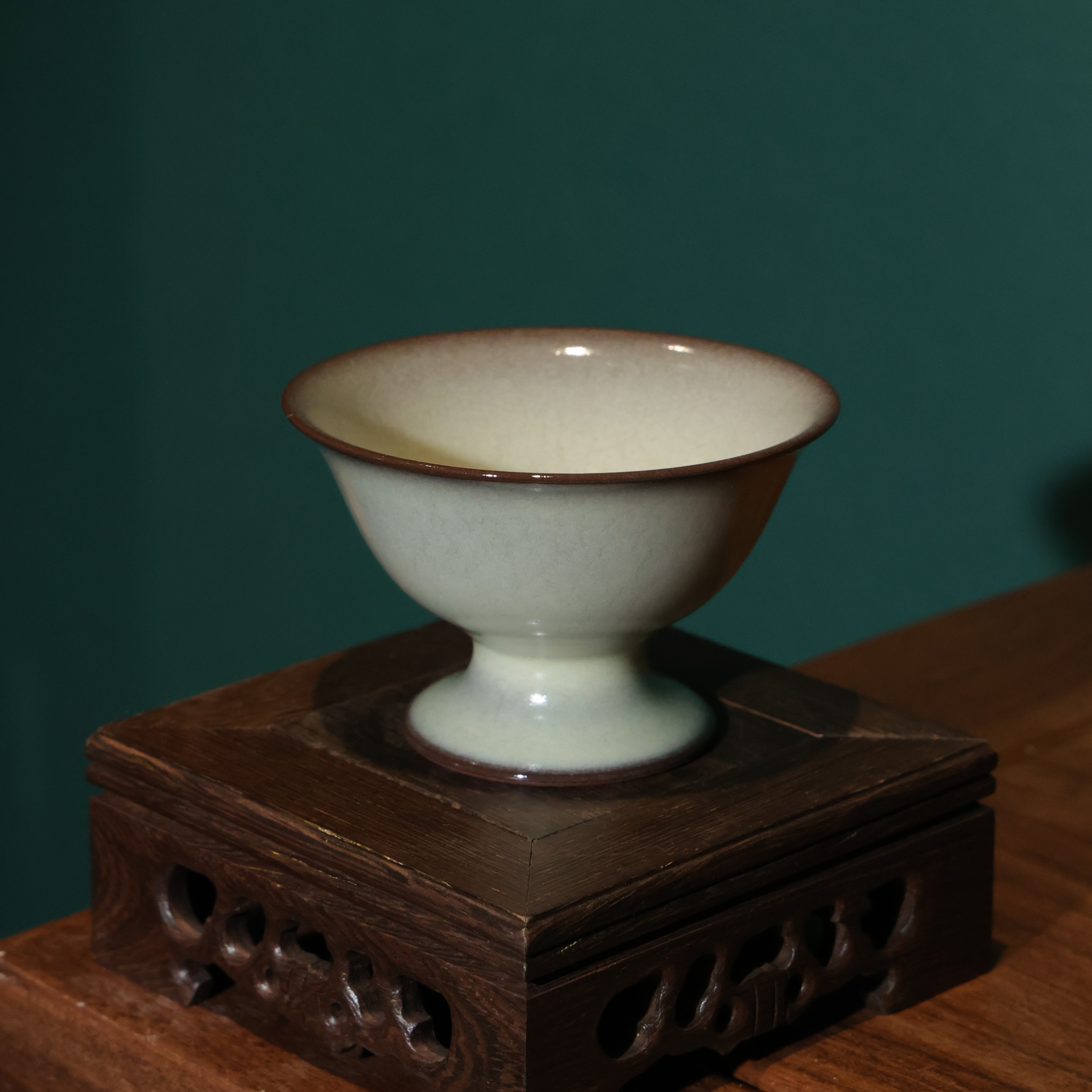 【览古雅韵】赏心高足斗笠杯主人杯