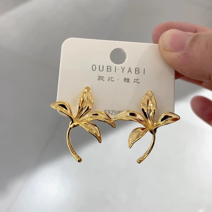 铜合金仿珍珠耳饰 18409 欧比雅比品牌新款金钴金耳环花朵耳钉