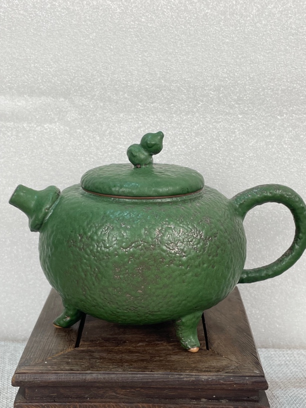 中国神垕钧瓷茶壶